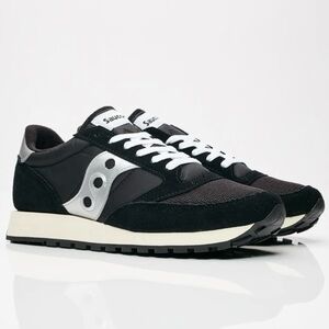 NWT Saucony Jazz Vintage Classic Sneakers Black White Silver Original Runners